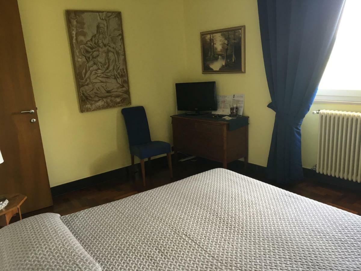 Il Palazzotto Ξενοδοχείο Ισέρνια Εξωτερικό φωτογραφία
