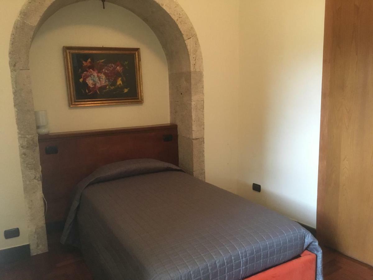 Il Palazzotto Ξενοδοχείο Ισέρνια Εξωτερικό φωτογραφία